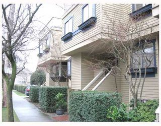 Photo 3: 10 1263 W 8TH Avenue in Vancouver: Fairview VW Townhouse for sale (Vancouver West)  : MLS®# V766798