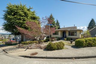 Photo 1: 414 RICHMOND Street in New Westminster: The Heights NW House for sale : MLS®# R2872063