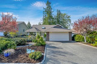 Photo 1: 3704 N Arbutus Dr in Cobble Hill: ML Cobble Hill House for sale (Malahat & Area)  : MLS®# 959313