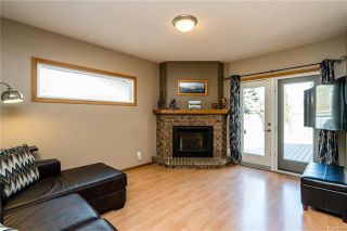 Photo 4: 2 Clerkenwell Bay in Winnipeg: River Park South Residential for sale (2F)  : MLS®# 1811508