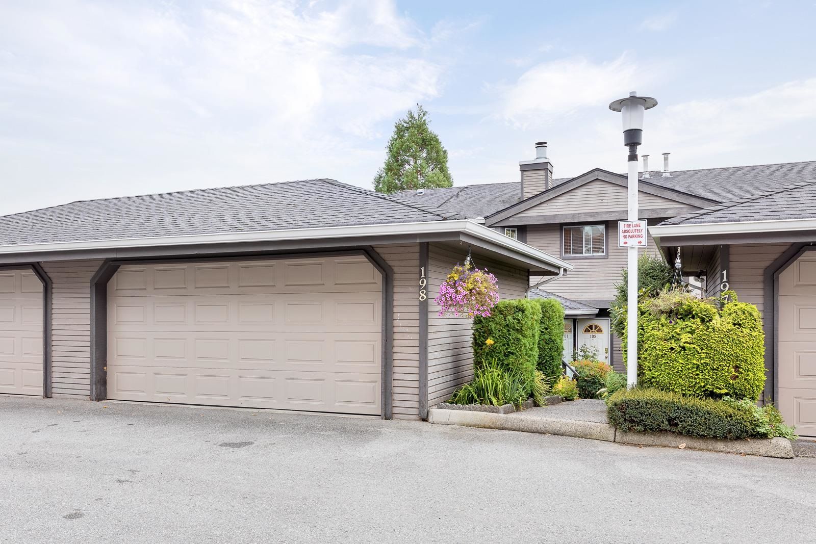 Main Photo: 198 1140 CASTLE Crescent in Port Coquitlam: Citadel PQ Townhouse for sale in "THE UPLANDS" : MLS®# R2624609