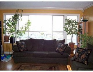 Photo 2: 309 1166 W 6TH Avenue in Vancouver: Fairview VW Condo for sale in "SEASCAPE VISTA" (Vancouver West)  : MLS®# V632323