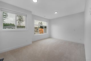 Photo 29: 19767 33 Avenue in Langley: Langley City House for sale : MLS®# R2746567