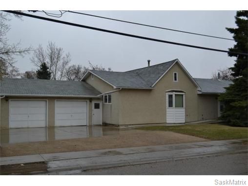 Main Photo: 106 6th Avenue North: Warman Single Family Dwelling for sale (Saskatoon NW)  : MLS®# 535025