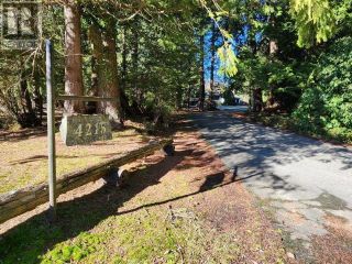 Photo 1: 4215 MYRTLE AVE in Powell River: House for sale : MLS®# 17827
