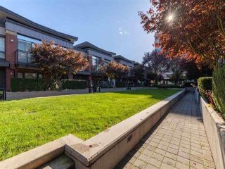 Photo 9: 15 130 BREW Street in Port Moody: Port Moody Centre Townhouse for sale : MLS®# R2657087