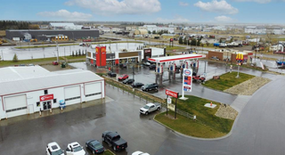Photo 1: ESSO Gas station for sale Alberta: Business with Property for sale : MLS®# 4287392