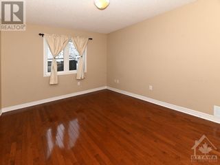 Photo 17: 150 SANDRA CRESCENT in Rockland: House for sale : MLS®# 1371103