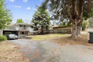 Photo 2: 622 DANSEY Avenue in Coquitlam: Coquitlam West House for sale : MLS®# R2742119