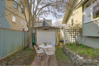 Photo 40: 110 Wildwood Ave in Victoria: Vi Fairfield East House for sale : MLS®# 926816