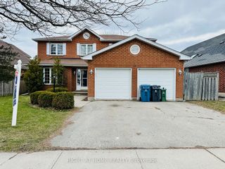 Photo 1: 76 Kortright Road E in Guelph: Village House (2-Storey) for lease : MLS®# X8184106