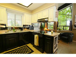 Photo 6: 138 HYTHE AVENUE in Burnaby: Capitol Hill BN House for sale (Burnaby North)  : MLS®# V1077231