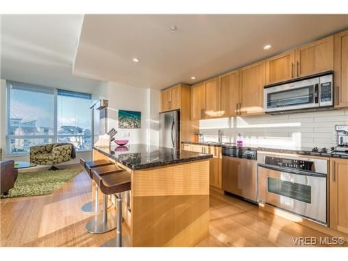 Main Photo: 602 399 Tyee Rd in VICTORIA: VW Victoria West Condo for sale (Victoria West)  : MLS®# 656516