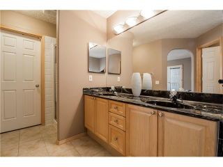 Photo 24: 69 STRATHLEA Place SW in Calgary: Strathcona Park House for sale : MLS®# C4101174