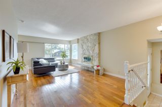 Photo 2: 2295 KING ALBERT Avenue in Coquitlam: Central Coquitlam House for sale : MLS®# R2367417