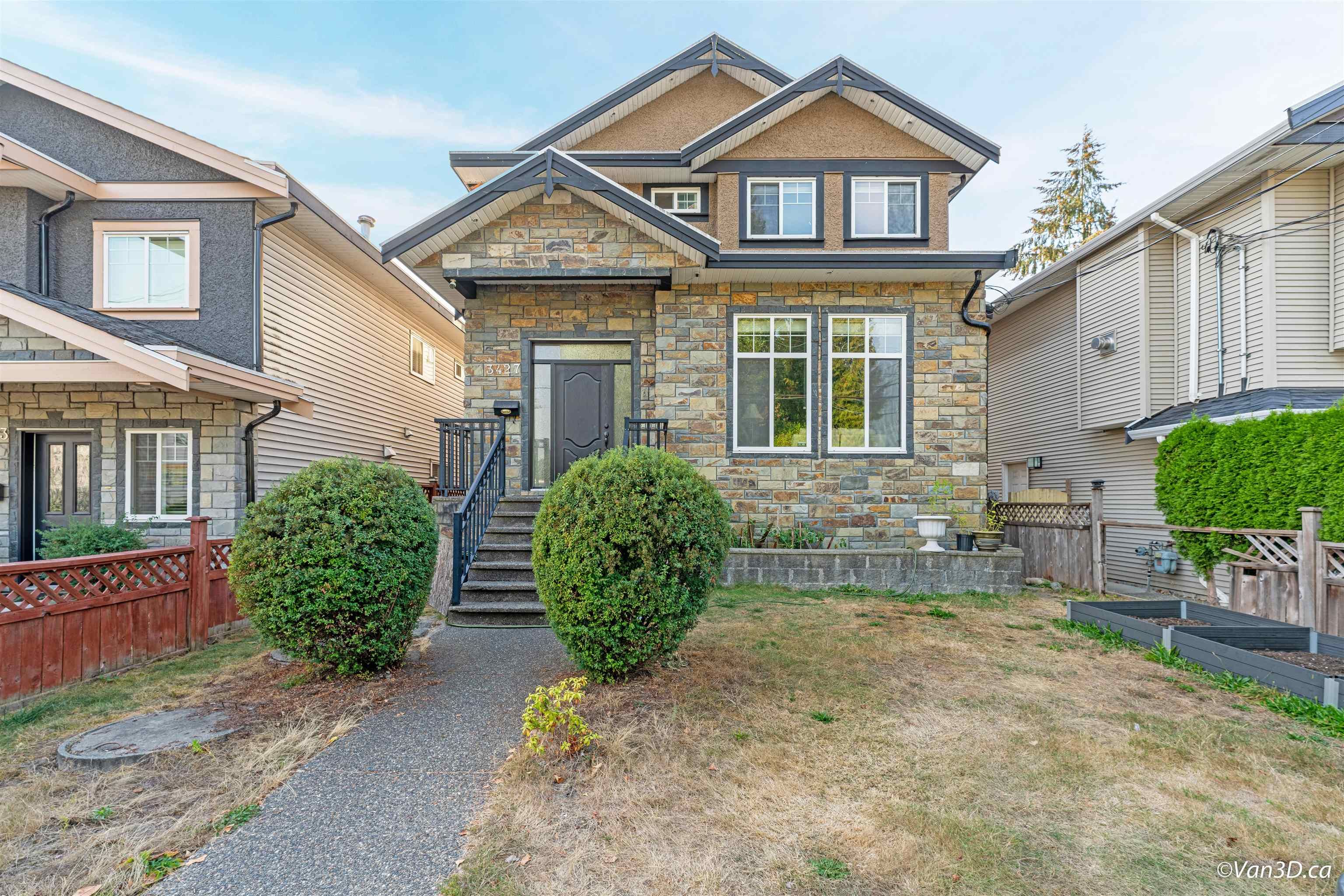 Main Photo: 3427 SEFTON Street in Port Coquitlam: Glenwood PQ House for sale in "Glenwood/Oxford Heights" : MLS®# R2730472