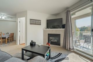 Photo 2: 203 20896 57 Avenue in Langley: Langley City Condo for sale in "Bayberry Lane" : MLS®# R2732381