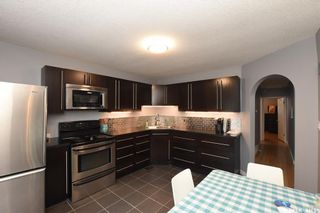 Photo 10: 5300 3rd Avenue in Regina: Rosemont Residential for sale : MLS®# SK817996