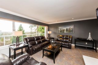 Photo 11: 965 RANCH PARK Way in Coquitlam: Ranch Park House for sale : MLS®# R2379872