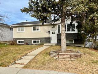 Photo 2: 752 Sabrina Road SW in Calgary: Southwood Detached for sale : MLS®# A1163157