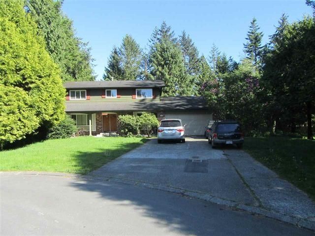 Main Photo: 14748 55A Avenue in Surrey: Panorama Ridge House for sale : MLS®# R2751774