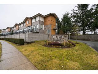 Photo 2: 28 34248 KING Road in Abbotsford: Poplar Townhouse for sale in "ARGYLE" : MLS®# R2148392