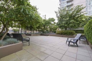 Photo 20: 703 1068 W BROADWAY in Vancouver: Fairview VW Condo for sale in "THE ZONE" (Vancouver West)  : MLS®# R2465668