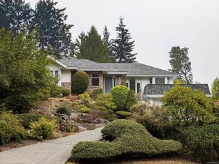 Photo 1: 1650 Barrett Dr in North Saanich: NS Dean Park House for sale : MLS®# 855939