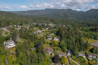 Photo 3: 2425 Mountain Heights Dr in Sooke: Sk Broomhill House for sale : MLS®# 907008