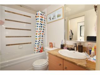Photo 10: 2305 928 HOMER Street in Vancouver: Yaletown Condo for sale in "YALETOWN PARK 1" (Vancouver West)  : MLS®# V1023790