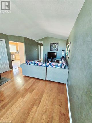 Photo 6: 7734 CORTINA Crescent in Niagara Falls: House for sale : MLS®# 40562372