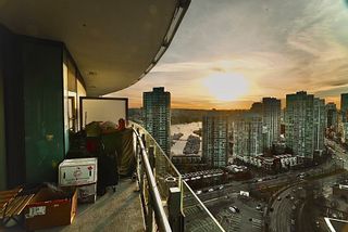 Photo 19: 2521 89 NELSON Street in Vancouver: Yaletown Condo for sale (Vancouver West)  : MLS®# R2651954