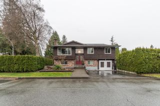 Photo 1: 3671 SOMERSET Street in Port Coquitlam: Lincoln Park PQ House for sale : MLS®# R2865796
