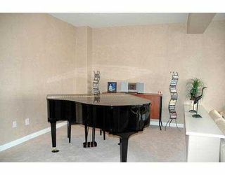 Photo 4: 124 2979 PANORAMA DR in Coquitlam: Westwood Plateau Townhouse for sale in "DEERCREST ESTATES" : MLS®# V566893