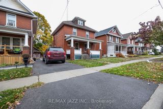 Photo 2: 225 Bruce Street in Oshawa: Central House (2 1/2 Storey) for sale : MLS®# E7324982