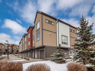 Photo 2: 210 Copperpond Row SE in Calgary: Copperfield Row/Townhouse for sale : MLS®# A1086847