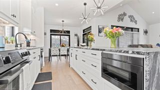 Photo 19: 17 Edgeview Crescent: Komoka Single Family Residence for sale (4 - Middelsex Centre)  : MLS®# 40566337