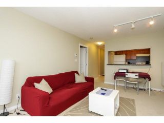 Photo 10: 2002 3663 CROWLEY Drive in Vancouver: Collingwood VE Condo for sale in "LATITUDE" (Vancouver East)  : MLS®# V1102212