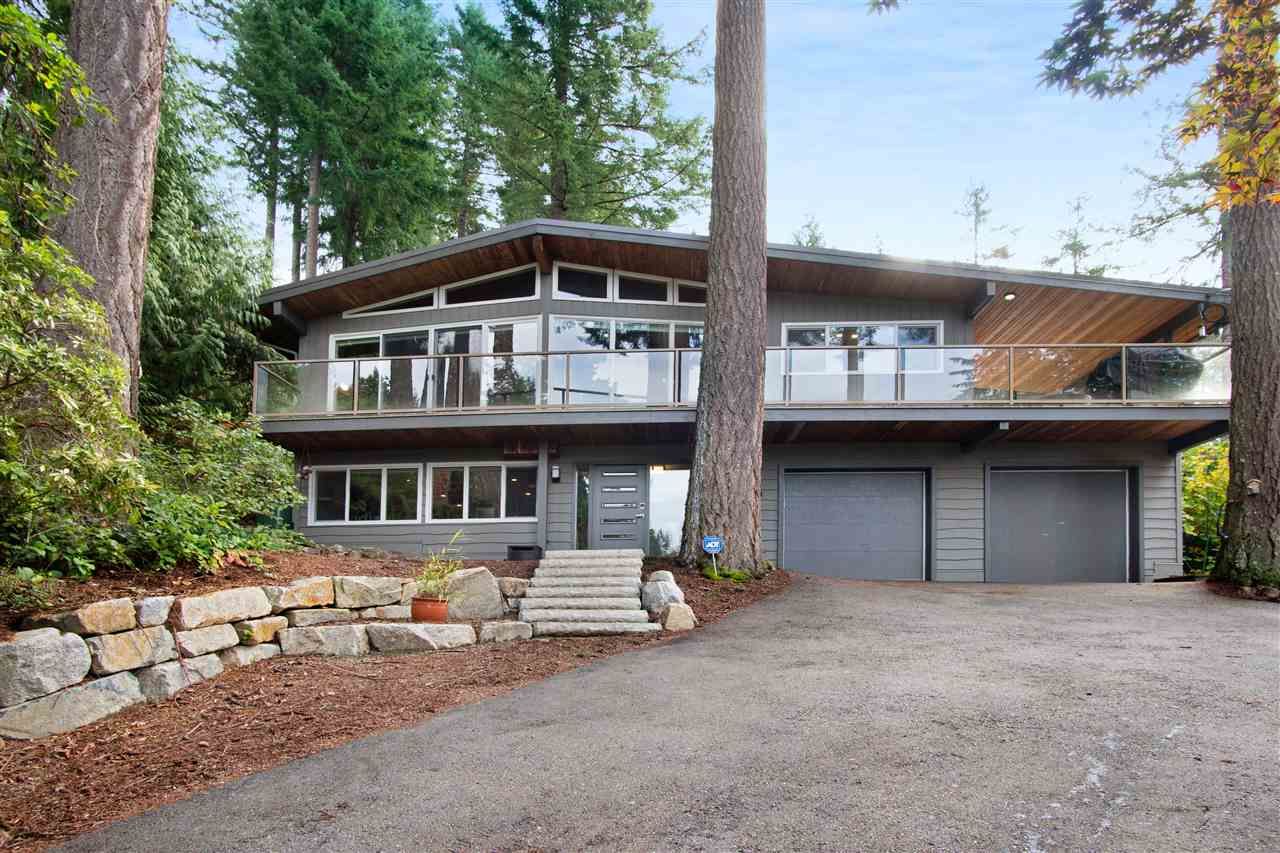 Photo 2: Photos: 520 BAYVIEW Road: Lions Bay House for sale (West Vancouver)  : MLS®# R2528963