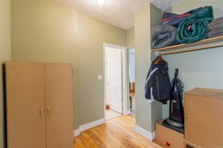 Photo 13: 389 Lampson St in Esquimalt: Es Saxe Point House for sale : MLS®# 942122