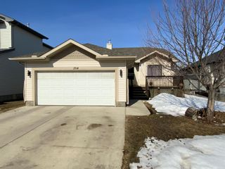 Photo 2: 204 Lakeview Shores: Chestermere Detached for sale : MLS®# A2032259