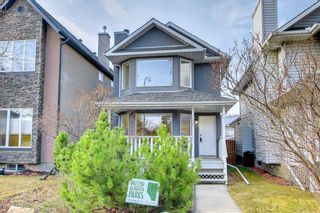 Photo 2: 1205 18 Avenue NW in Calgary: Capitol Hill Detached for sale : MLS®# A1231349