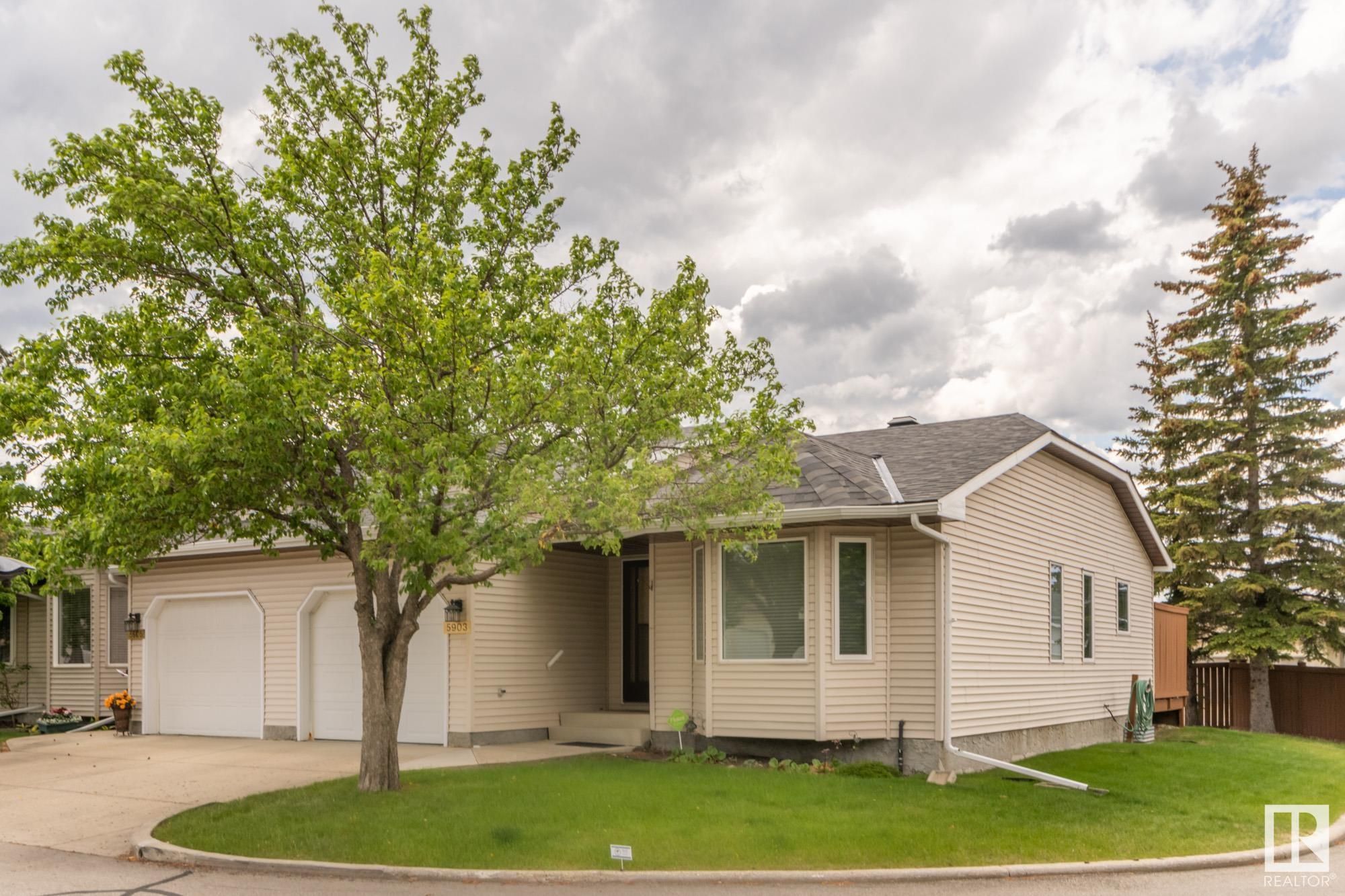Main Photo: 5903 189 Street in Edmonton: Zone 20 House Half Duplex for sale : MLS®# E4299475