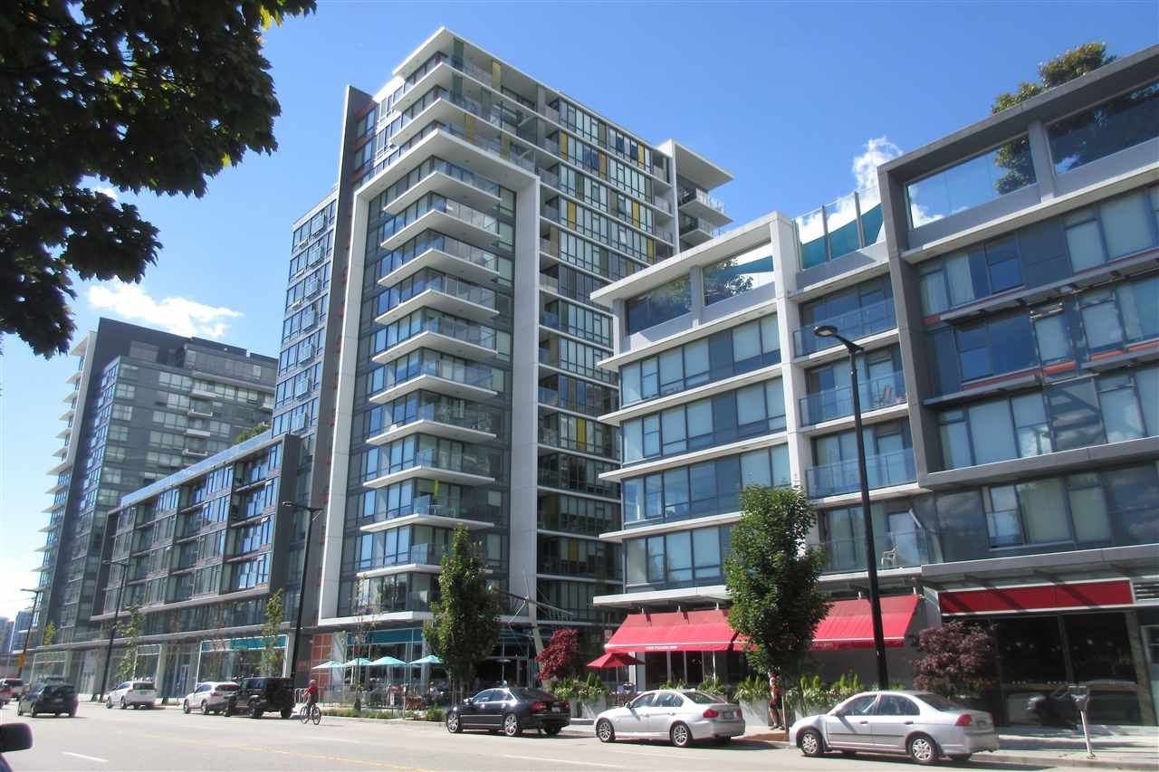 Main Photo: 1505 159 W 2ND AVENUE in Vancouver: False Creek Condo for sale (Vancouver West)  : MLS®# R2406862