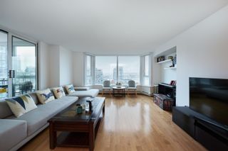 Photo 13: 1605 388 DRAKE Street in Vancouver: Yaletown Condo for sale in "GOVERNOR'S TOWER" (Vancouver West)  : MLS®# R2832410