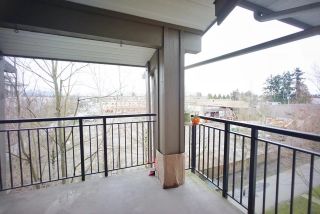 Photo 11: 406 5885 IRMIN STREET in Burnaby: Metrotown Condo for sale (Burnaby South)  : MLS®# R2670107