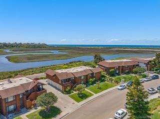 Main Photo: CARDIFF BY THE SEA Townhouse for sale : 2 bedrooms : 2945 Cape Sebastian