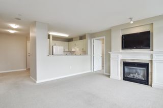 Photo 3: 804 2799 YEW Street in Vancouver: Kitsilano Condo for sale in "TAPESTRY AT ARBUTUS WALK" (Vancouver West)  : MLS®# R2642425