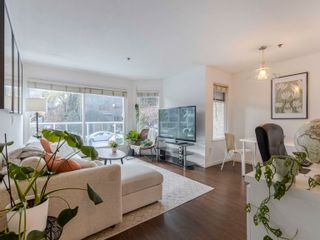 Photo 3: 203 1265 W 11TH Avenue in Vancouver: Fairview VW Condo for sale in "Bentley Place" (Vancouver West)  : MLS®# R2741506