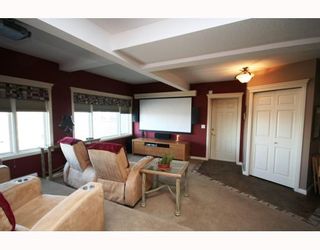 Photo 14: 48 Slopeview Drive SW in CALGARY: The Slopes Residential Detached Single Family for sale (Calgary)  : MLS®# C3376319